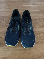 Brooks Defyance Laufschuhe Größe 49 - kaum getragen! Frankfurt am Main - Bornheim Vorschau