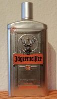 SUCHE--JÄGERMEISTER Blechdose 56 silbern 0,7l Sachsen - Chemnitz Vorschau