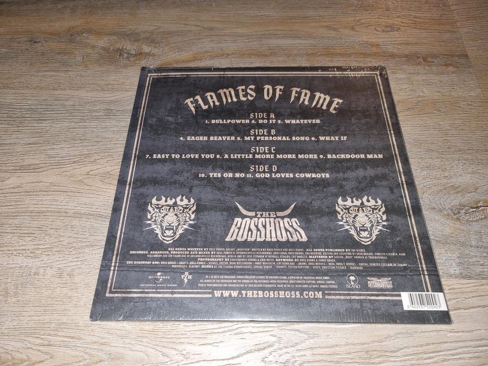 Schallplatte - The Bosshoss - Flames of fame in Weißenburg in Bayern