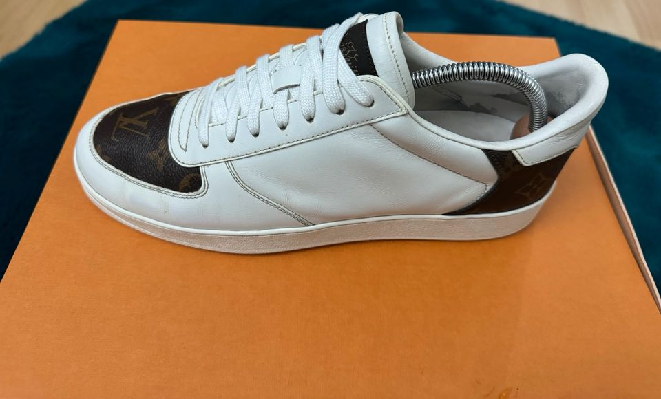 LOUIS VUITTON Rivoli Sneaker Gr. 6 1/2 in Mannheim