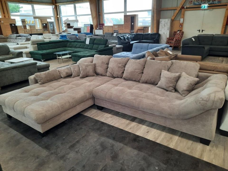 MEGA-Eck-Sofa 342cm Cordstoff XL-Couch UVP 1699,- NEU in Dortmund