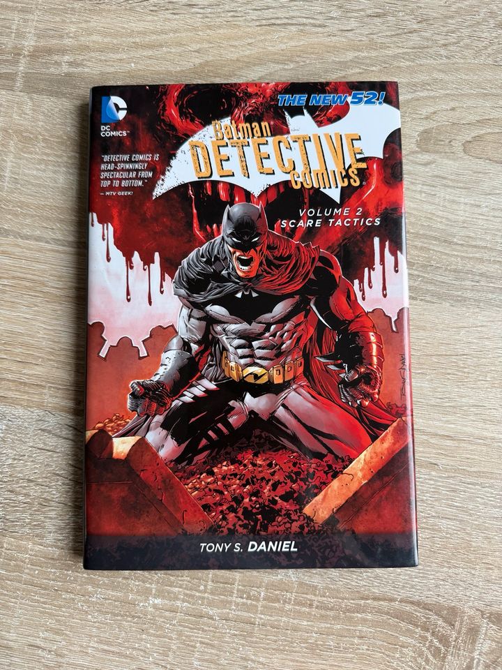 Batman Detective Comics Vol 1-6 englisch in Erbach