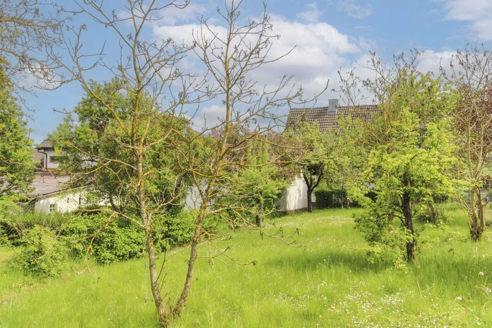 Handwerkerfreundliches, aber gut gepflegtes Haus mit großem Garten in Sondheim/ Rhön in Sondheim v.d.Rhön