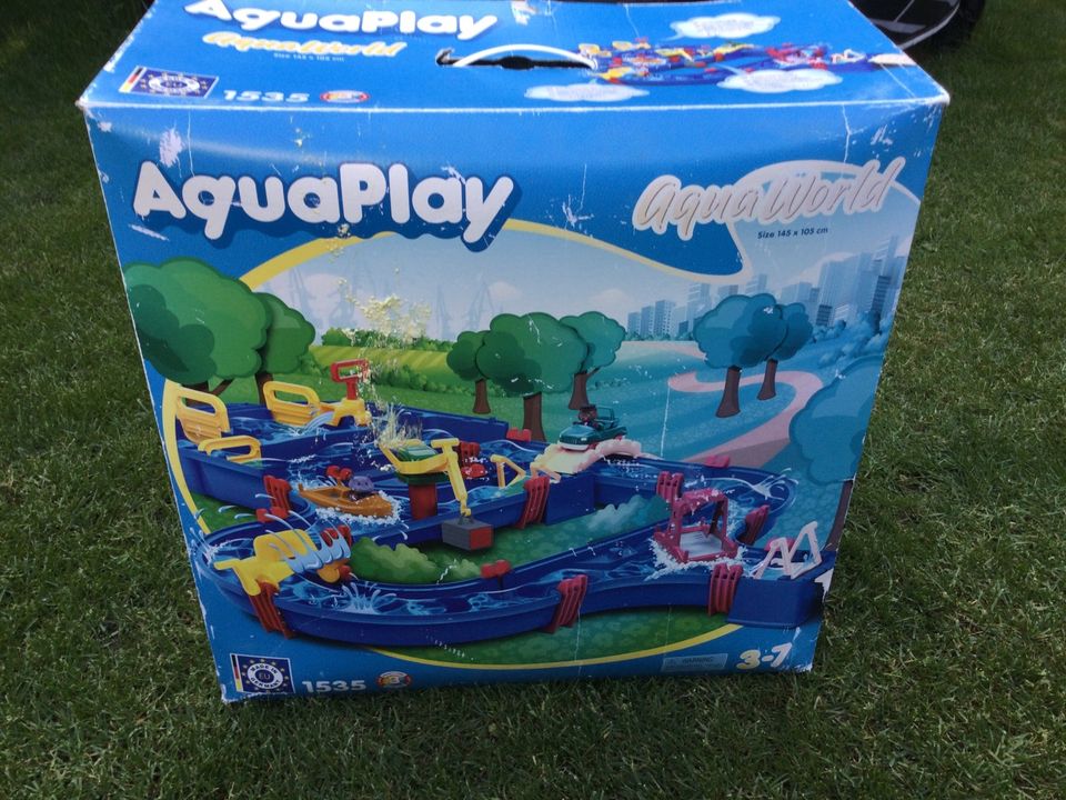 Wasserspiel AquaPlay 1535 von BIG in Ulm