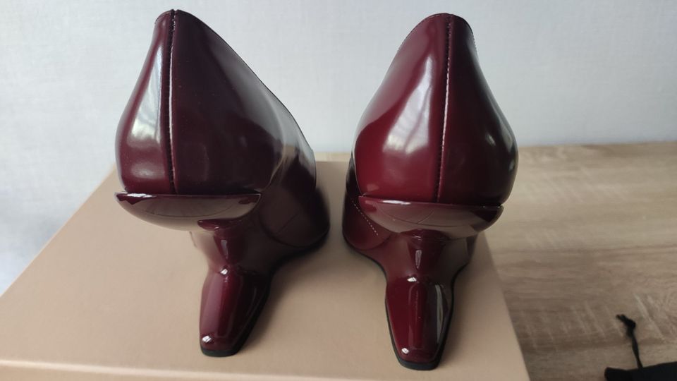 N°21 Designer High Heel Pumps bordeaux rot 39 neu in Saarbrücken