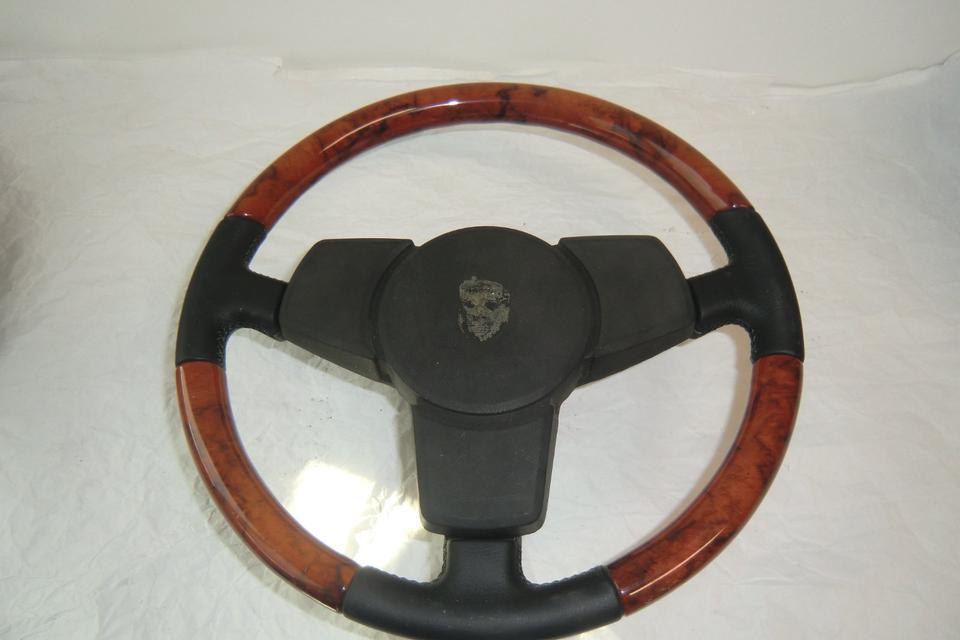 Holzlenkrad Porsche 911 924 928 930 944 964 Lederlenkrad in Gelsenkirchen