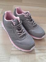 Turnschuhe / Sneaker Hessen - Alsfeld Vorschau