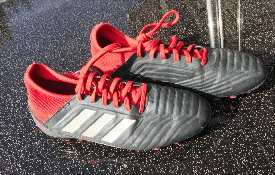 Adidas Predator Fußballschuh Gr.36 in Schonach