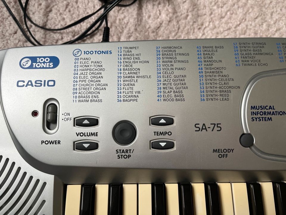 Klavier (Keyboard) von Casio abzugeben in Laage