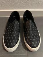 DKNY Slipper/ Halbschuhe in Größe 39, in der Farben schwarz/ grau Hessen - Bad Schwalbach Vorschau