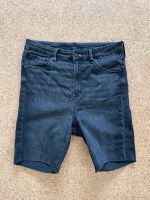 Shorts Jeans schwarz Gr. 38 Nordrhein-Westfalen - Erkrath Vorschau