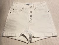 FB Sister New Yorker Jeansshorts Gr. XS Hotpants Shorts Nordrhein-Westfalen - Krefeld Vorschau