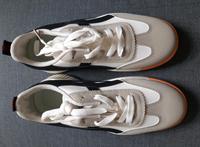Sneaker / Turnschuhe Niedersachsen - Burgwedel Vorschau
