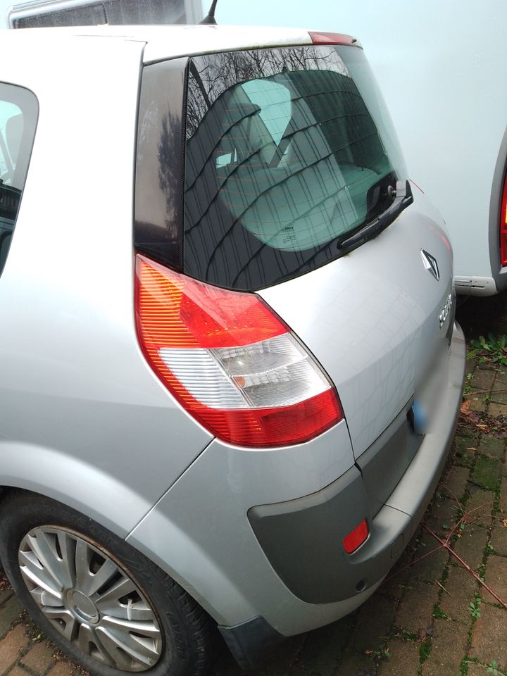 Renault Scenic Scenic 2.0 16V Exception LPG-Autogas in Nordendorf