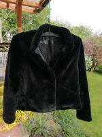 Schicke schwarze Teddyfell Jacke neuwertig Gr. S Nordrhein-Westfalen - Blomberg Vorschau