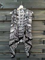 Boho Überwurf Hippie Poncho Muster Schwarz weiss Esprit One Size Baden-Württemberg - Plankstadt Vorschau