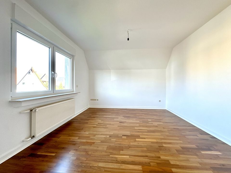 Wohlfühlen garantiert! Frisch renovierte Maisonette-Wohnung für 2 Personen in Ummeln in Bielefeld