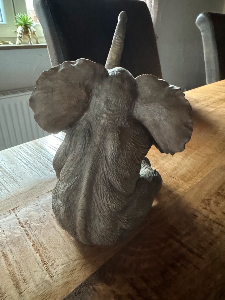 Elefant von Goebel in Hanhofen