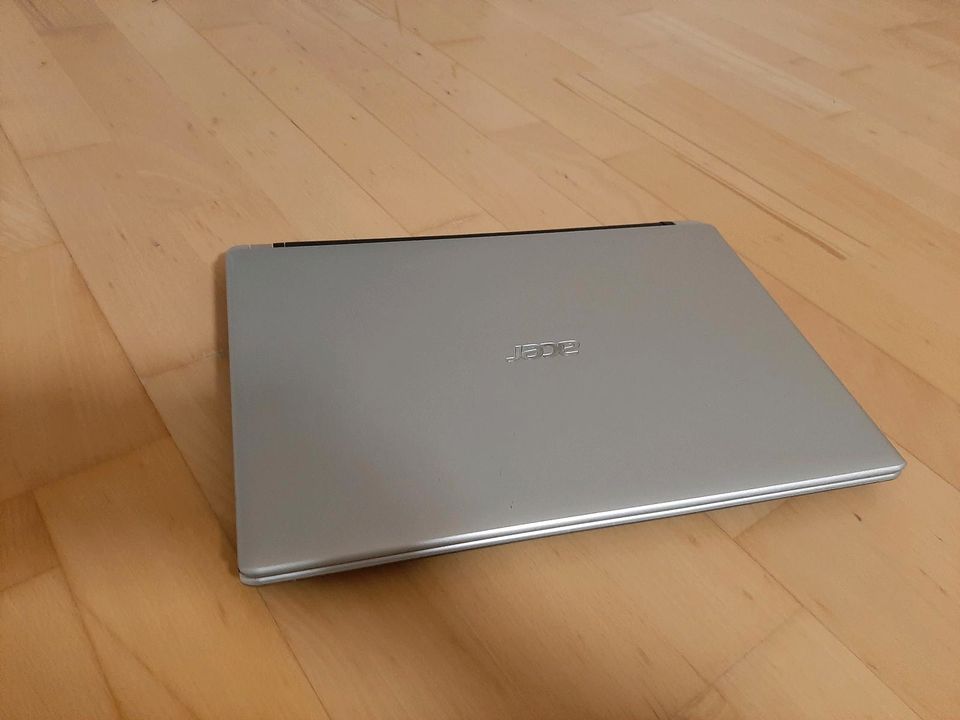 Laptop Acer Aspire V5-471 series intel i3 in Limburg