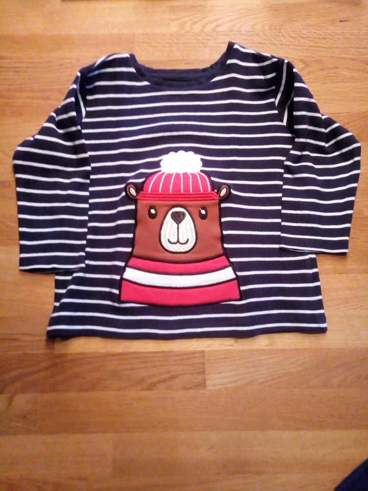 3 Sweatshirts Größe 98/104, Kinderpullover, Rollkragen, Hoodie in Friedewald