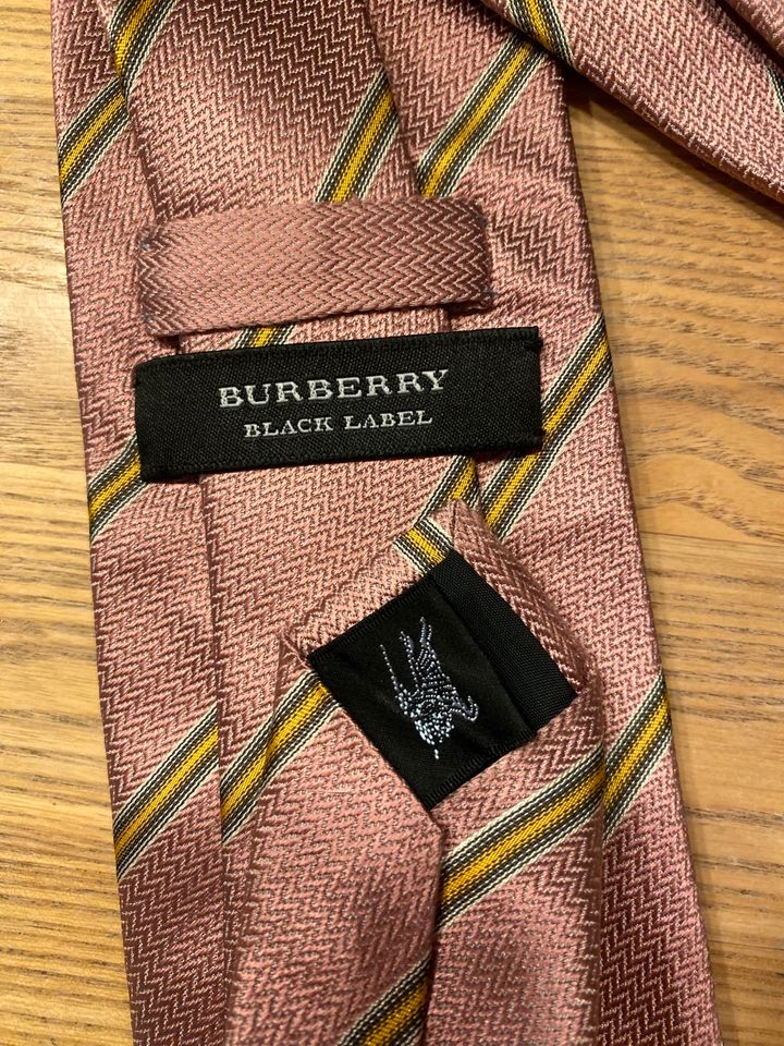 Burberry Krawatte 100% Seide in Seevetal