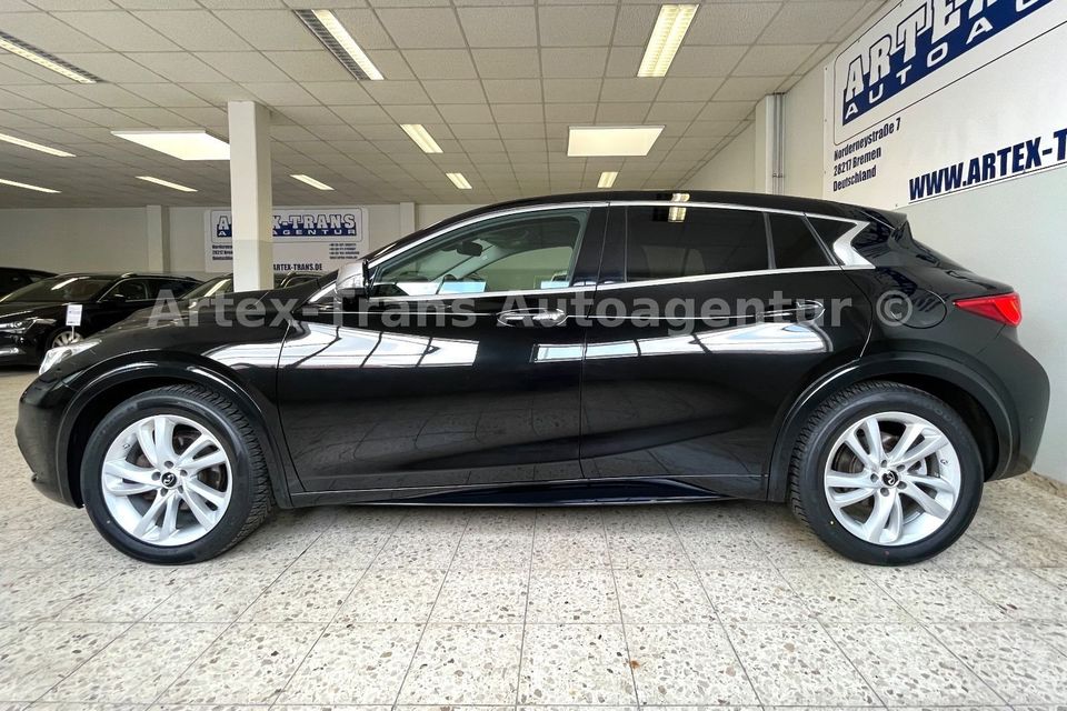 Infiniti Q30 1.5d FWD Sport/ALCANTAR/KEYLESS/360°-KAM/NAV in Bremen