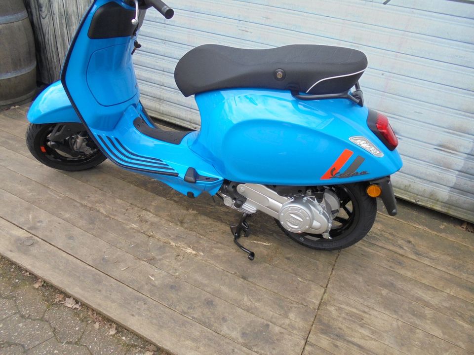 Vespa Sprint 50 S  matt  2024 in Bremen