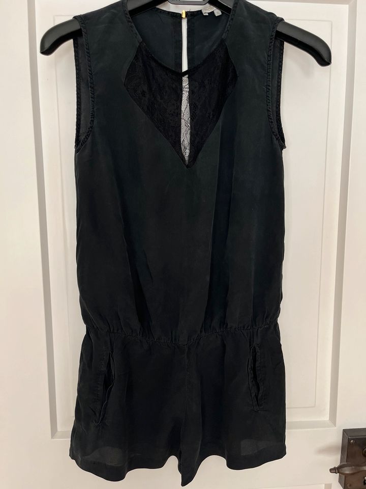 Maje kurzer Jumpsuit aus Seide Gr. 36 in München