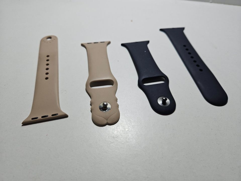 Original NEU Apple Watch 9 - 2x Silikon Armband Schwarz Beige in Spaichingen