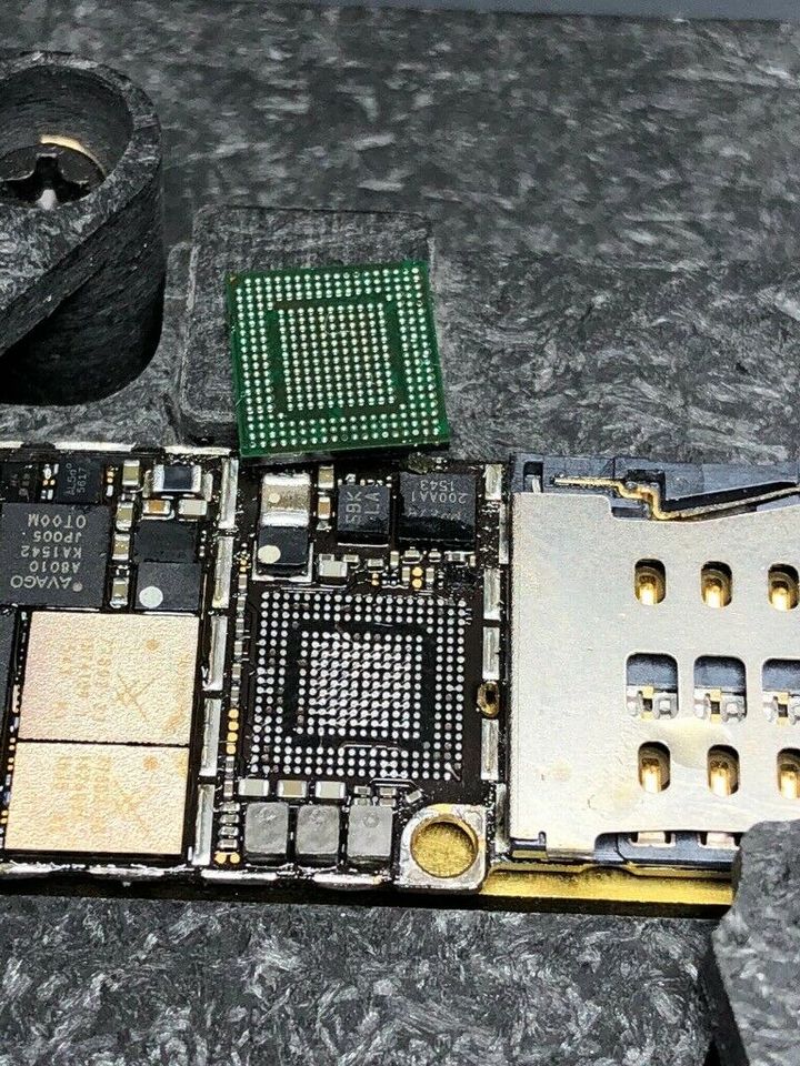 iPhone6/7/8X-12Pro Alle iPad Microsoldering Lötarbeiten Reparatur in Berlin