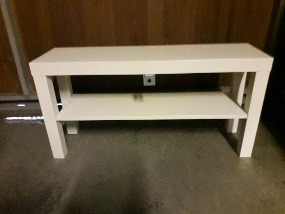 Ikea Couchtisch in Farbe Weiss 90x26 cm Höhe 45 cm in Köln