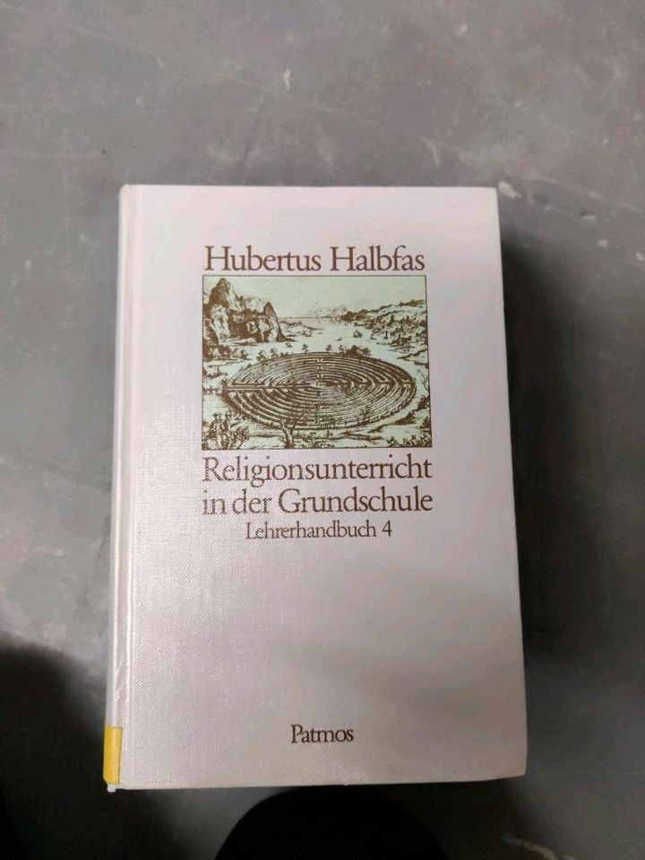 Hubertus Halbfas Religionsunterricht in der Grundschule in Ahlen