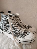 Stoffschuhe Turnschuhe Chucks Graceland Gr.39 Nordrhein-Westfalen - Lippstadt Vorschau