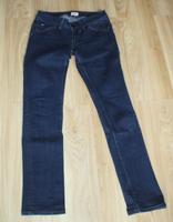 Damen Hilfiger Jeans Gr. 27 / 32 - neuwertig Nordrhein-Westfalen - Ratingen Vorschau