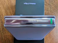 Neuwertiges Samsung Galaxy Z Flip4 128 Gb in Bora Purple Dresden - Dresden-Plauen Vorschau