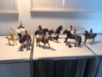 Schleich Pferd Fohlen Reiter Arzt Pfleger Voltigier Cowboy Rodeo Düsseldorf - Oberkassel Vorschau