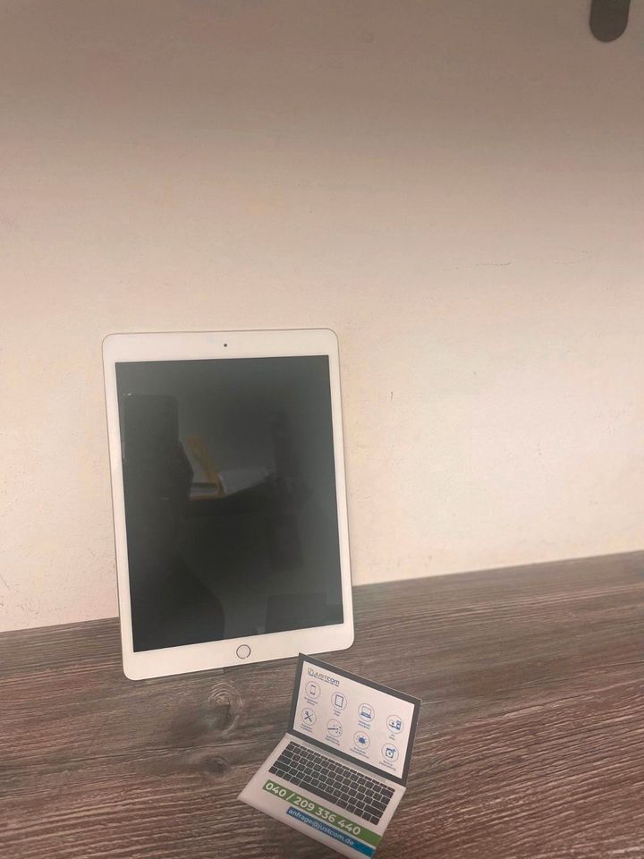 ► SONDERANGEBOT - NUR NOCH WENIGE GERÄTE VERFÜGBAR ◄ Apple iPad 7 32GB LTE/Cellular - Günstig gebraucht generalüberholt aufbereitet erneuert refurbished repariert - Rechnung Garantie Lieferung Versand in Hamburg