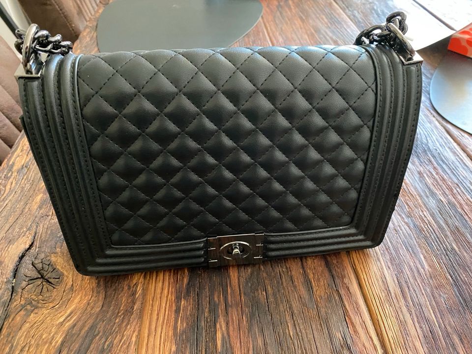 Tamaris Tasche schwarz neu in Flensburg