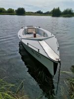 Boot mit Motor und Trailer Plattenburg - Zernikow Vorschau
