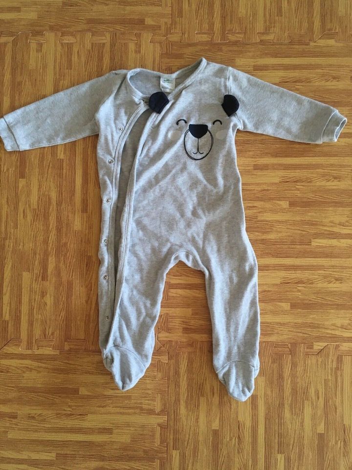 Schlafanzug 74 Onesie Einteiler Strampler Overall in Riesa