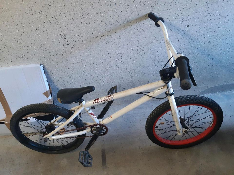 BMX Fahrrad MirraCo Gargoyle weiß in Moers