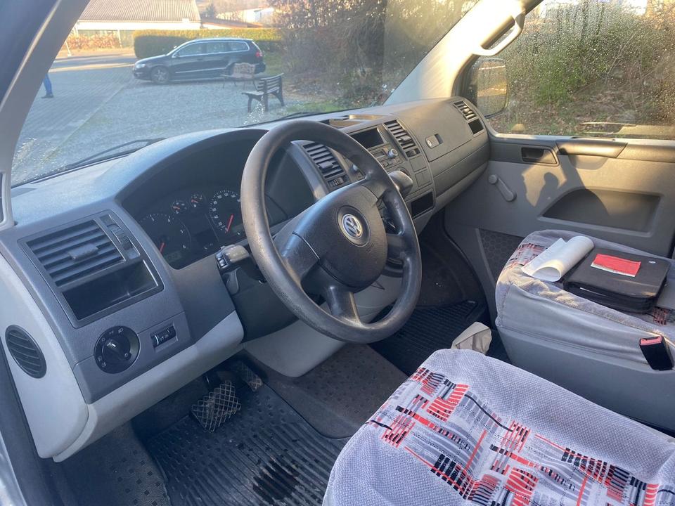 Volkswagen T5 Transporter 2.5 TDI Automatik grüne Plakette in Faulbach