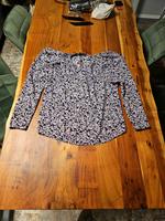 H&M bluse Damen Frauen Blumen Muster  grm xs Bayern - Wilhermsdorf Vorschau