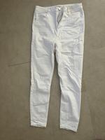 **Komfort trifft Stil: Stretch-Jeans Größe M** Sachsen - Schkeuditz Vorschau