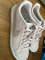 Nike Turnschuhe rosa Baden-Württemberg - Konstanz Vorschau