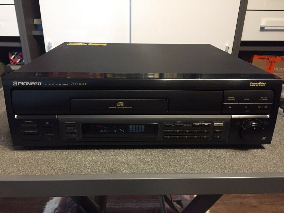 Top Laser Disc Player von Pioneer CLD 800 in Reilingen