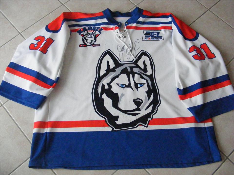 1 Gameworn Trikot, Joaquin Gage, Boris Rousson, Kassel Huskies in Lohfelden
