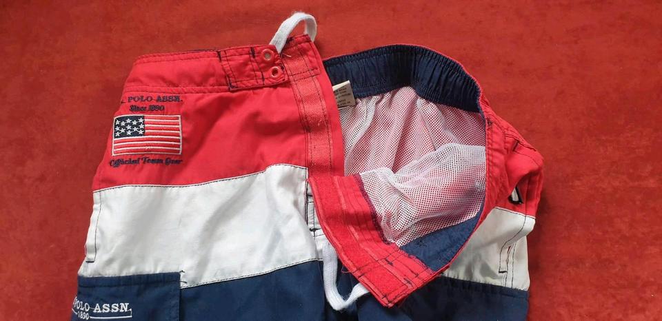 U.S. Polo Assn. Herren Badehose Gr. M Rot Weiß Blau aus USA in Frankfurt am Main
