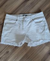 Weiße Jeansshorts Gr. 38 Rheinland-Pfalz - Essenheim Vorschau