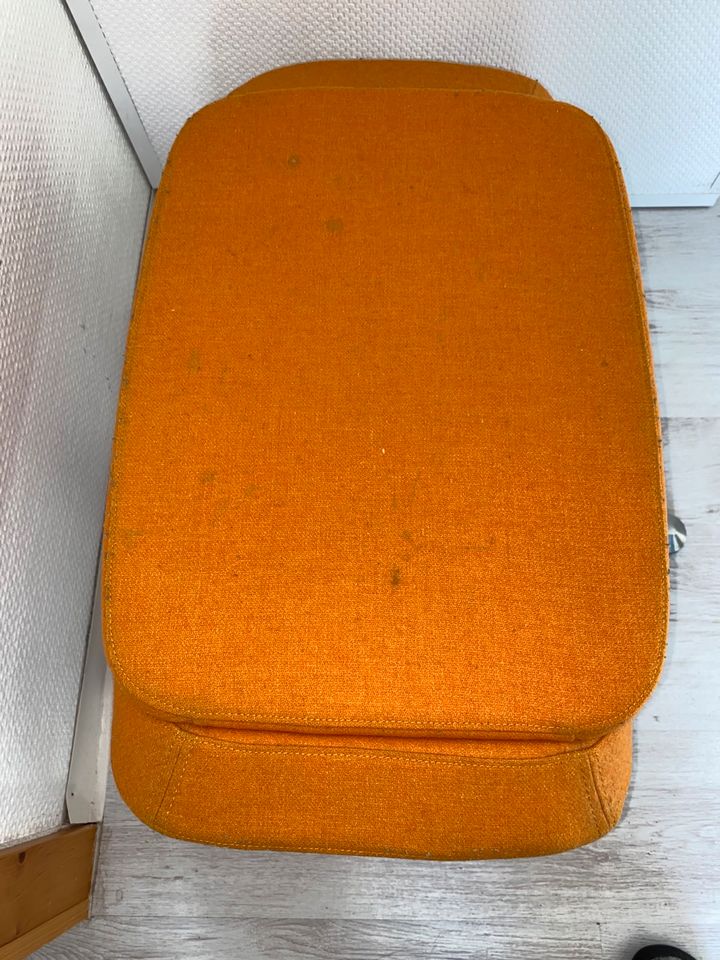 IKEA HOCKER KARLSTAD ORANGE DREHFUẞ SESSEL 70 er Style in Marpingen